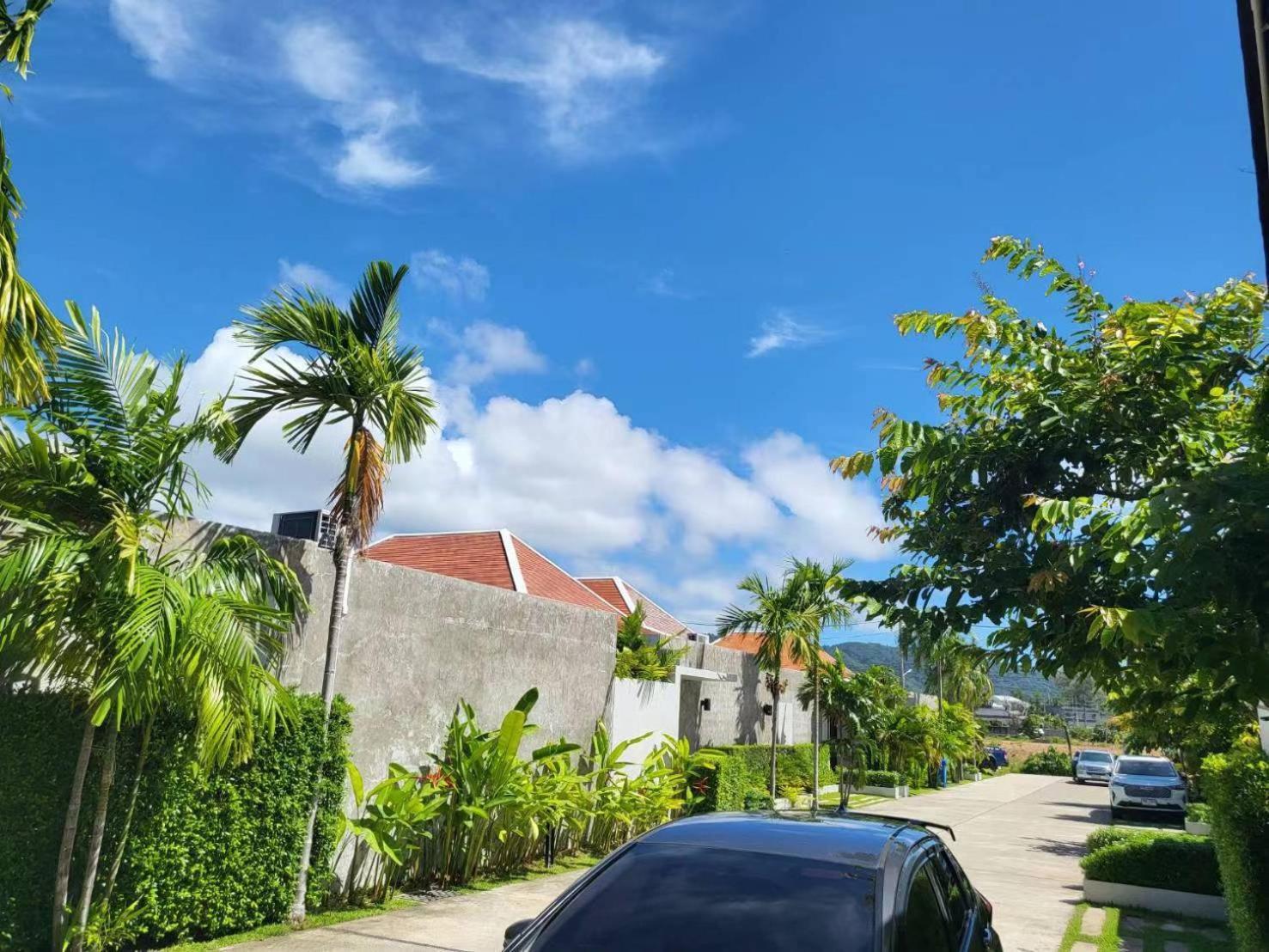 E Villa Near Bangtao Beach ,普吉高端社区邦涛区度假村私人泳池别墅 Strand Bang Tao Exterior foto